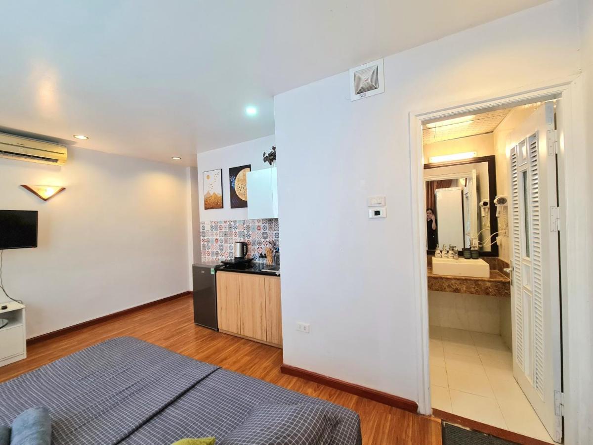 Libre Homestay Dao Tan Hanoi Buitenkant foto